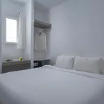 Flaskos Luxury 4*