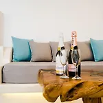 Flaskos Luxury Suites Aparthotel Agios Stefanos (Mykonos)
