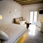 شقة فندقية Flaskos Luxury 4*
