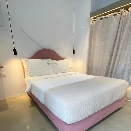 Flaskos Suites And More 4* Agios Stefanos (Mykonos)