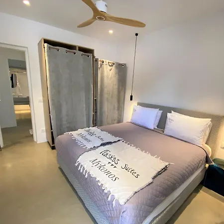 Flaskos Suites And More Aparthotel Agios Stefanos (Mykonos)