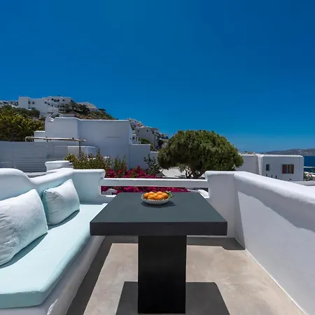 Aparthotel Flaskos Luxury 4*