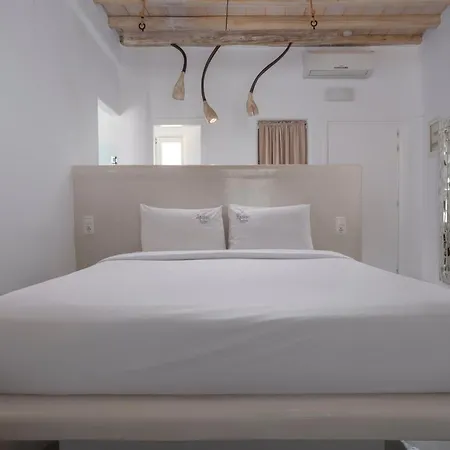 Flaskos Luxury Апарт-отель 4*