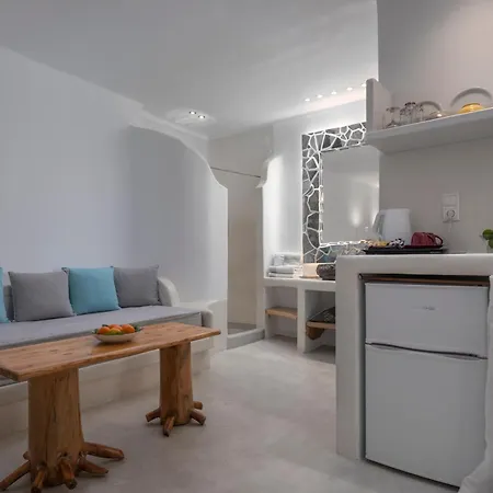 Flaskos Luxury Suites Agios Stefanos (Mykonos)
