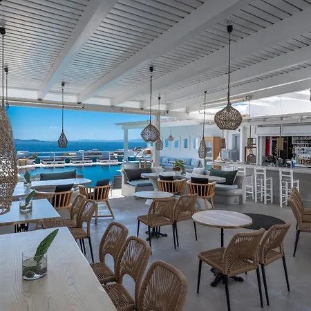 Flaskos Luxury Suites 4* Agios Stefanos (Mykonos)