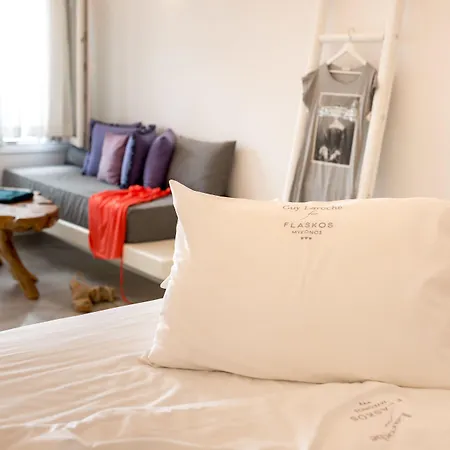 Lejlighedshotel Flaskos Luxury Suites