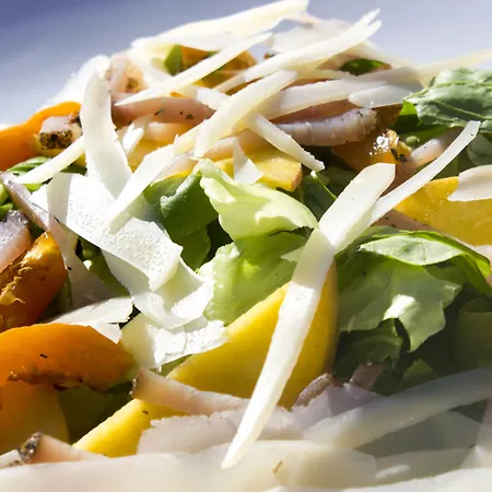 Flaskos Luxury Suites Lejlighedshotel