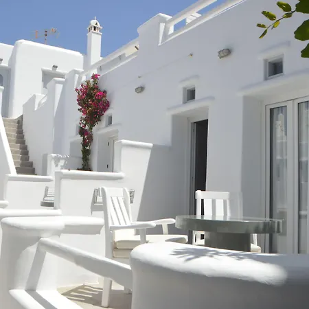 Flaskos Luxury 4*