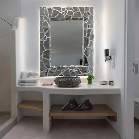 מלון דירות Flaskos Luxury אגיוס סטפנוס