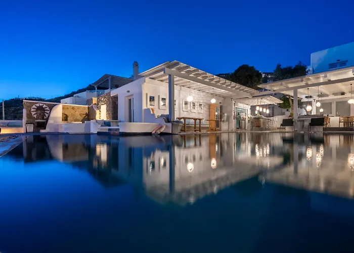 Flaskos Luxury شقة فندقية