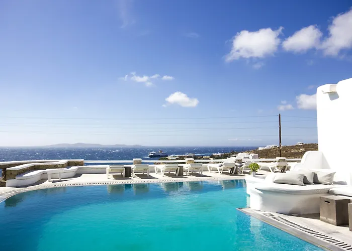 Flaskos Luxury Suites 4* Agios Stefanos (Mykonos)