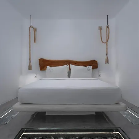 Flaskos Luxury Apartmanhotel