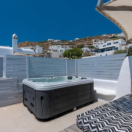 Aparthotel Flaskos Luxury